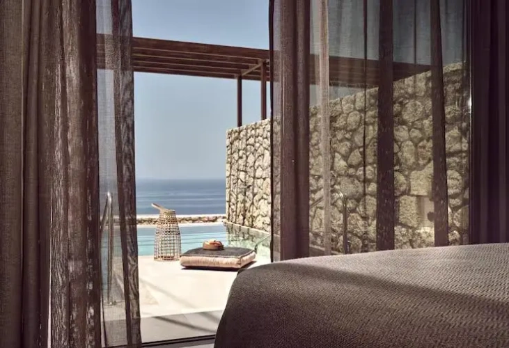 Elite with Private Pool Double Suite with sea view
