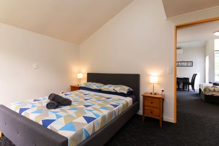 Quadruple Apartment