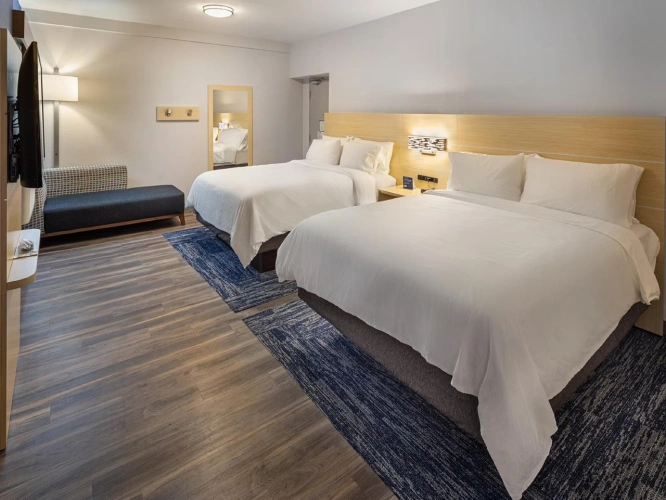 Quadruple Suite