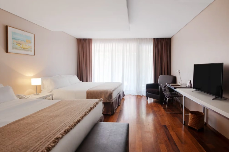 Quadruple Suite