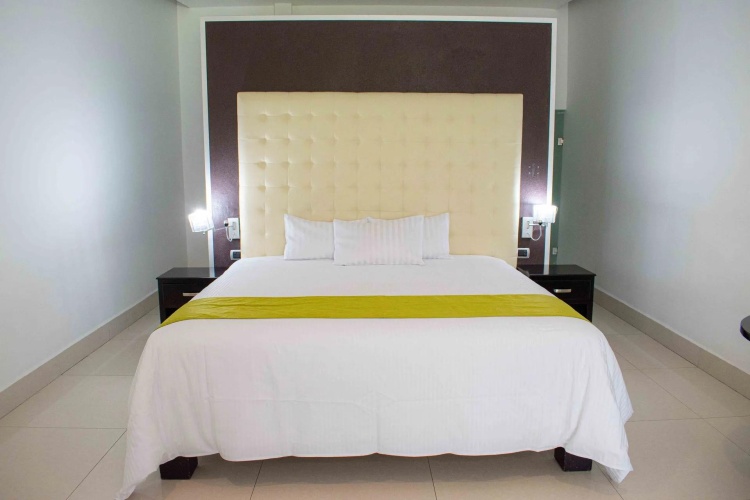 Double Master Suite