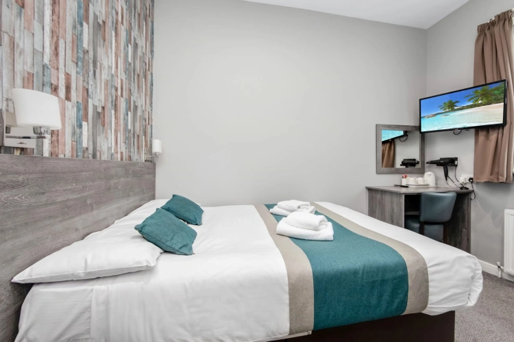 Small Double room