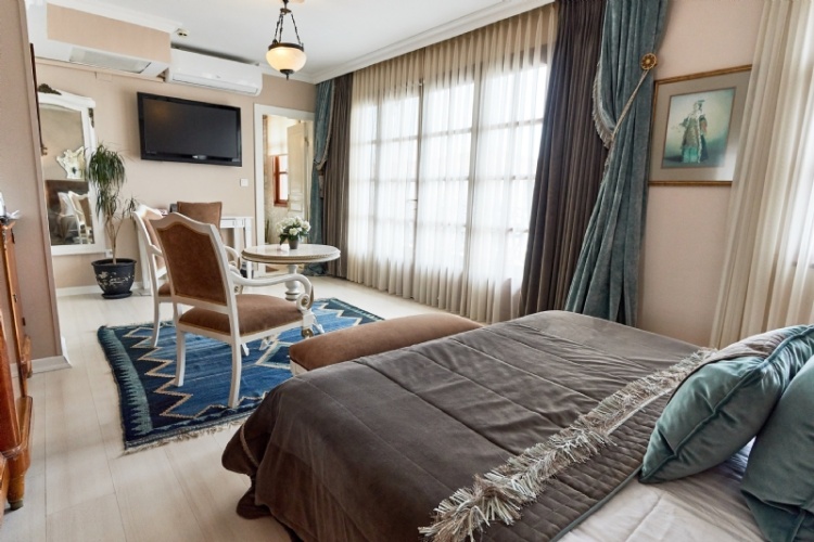 Deluxe Double Suite