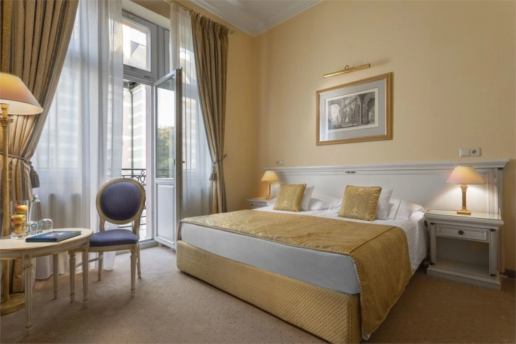 Standard Double room with balcony