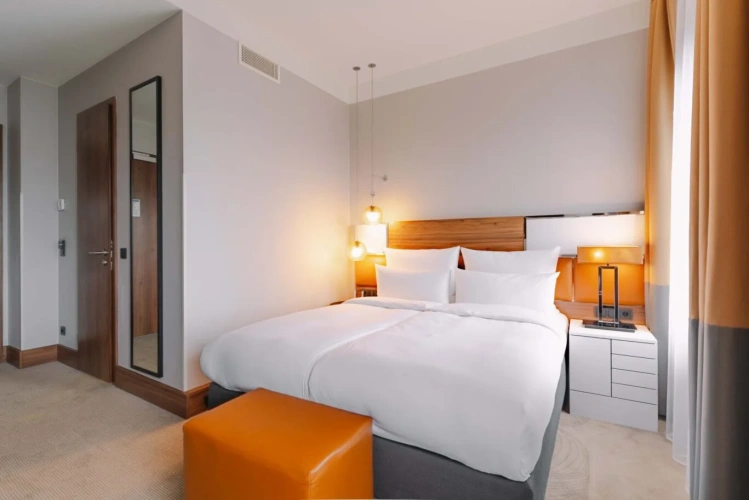 Medium Double room