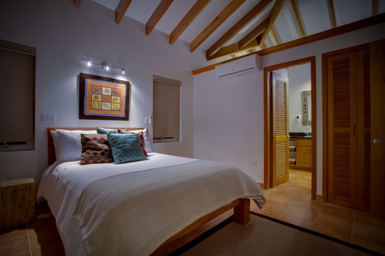 4 Bedrooms Madera Beach House