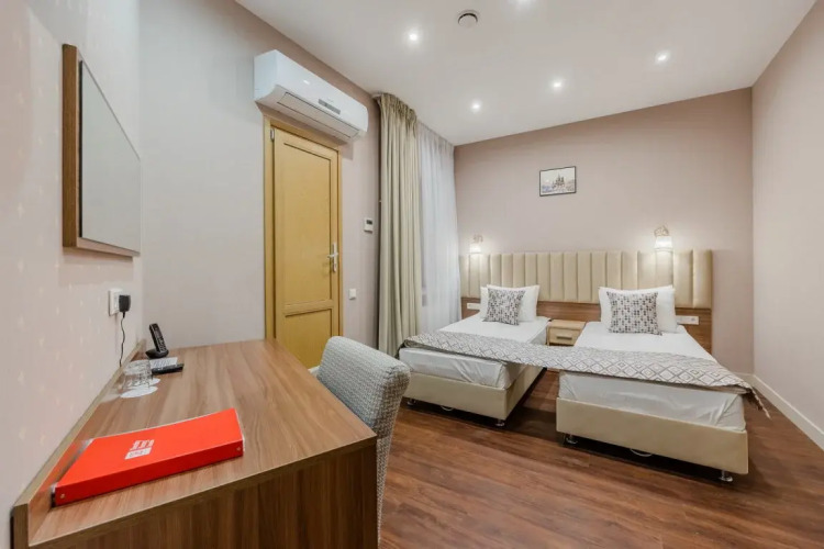 Двухместный номер Standard без окна 2 отдельные кровати