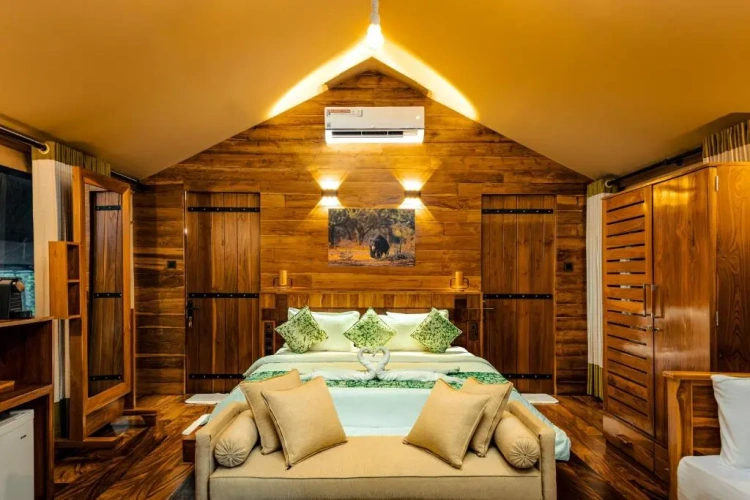 Luxury Triple room