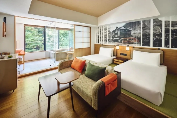 Standard Twin room