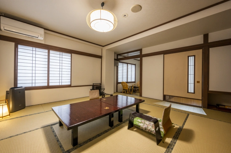 Nishiki Japanese-Style room