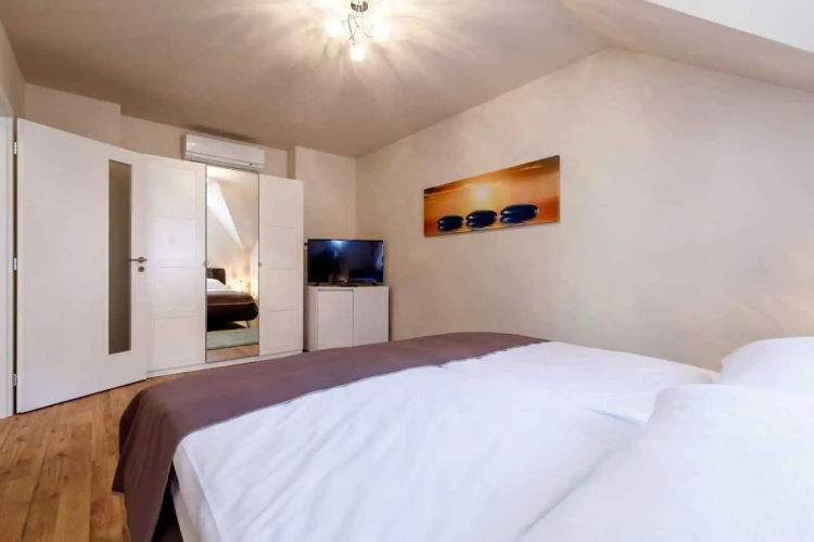 Menuet 3 Double Apartment