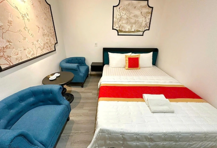 Standard (no window) Double room