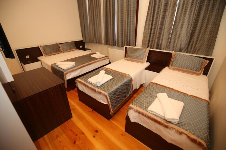 Triple room