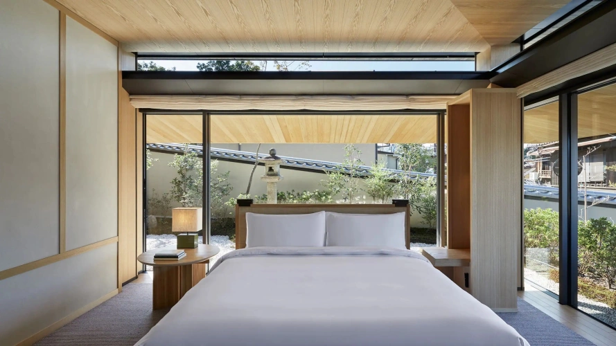 Higashiyama Double House