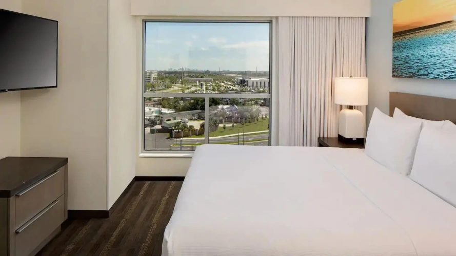 Specialty Family Quadruple Suite