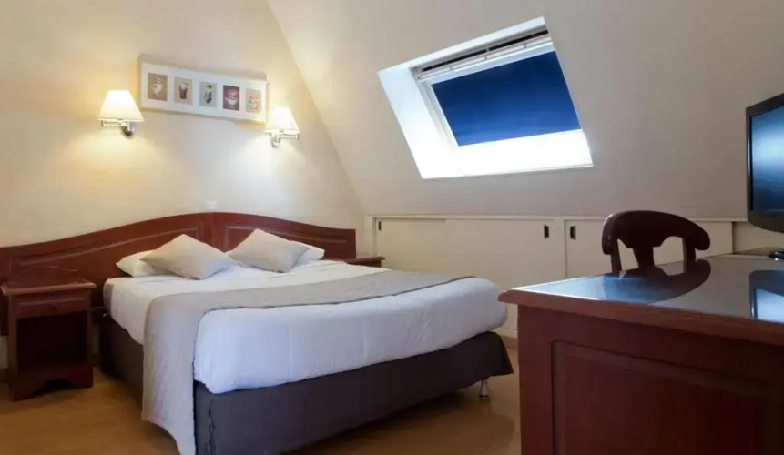 Hotel Cosmotel