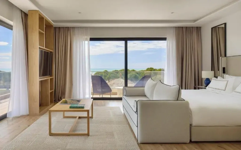 The Level Grand Double Suite Beachside