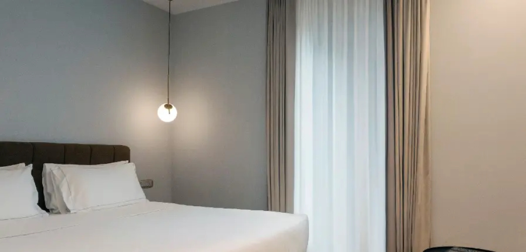Corner Suite