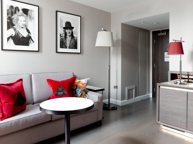 The Trafalgar St. James London, Curio Collection by Hilton photo 13