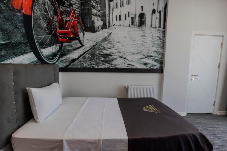 Deluxe Single room with view