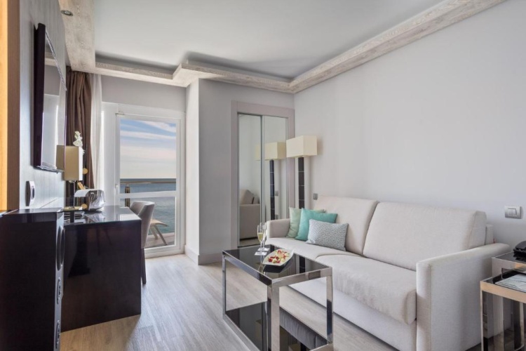 Melia Alicante photo 11
