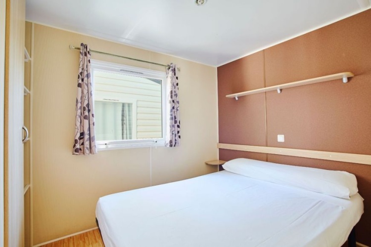 Magnolia Sextuple Cabin