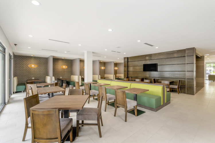 Best Western Plus Winter Haven Inn & Suites photo 15