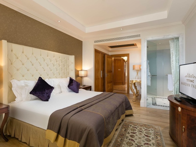 Presidential Suite