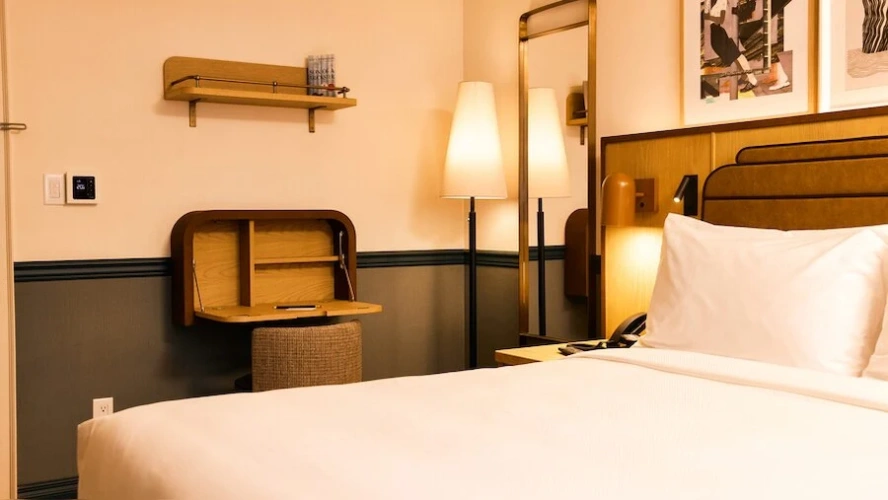 Swanky Double room