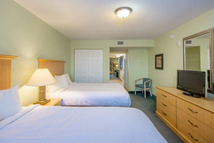 Suite oceanfront