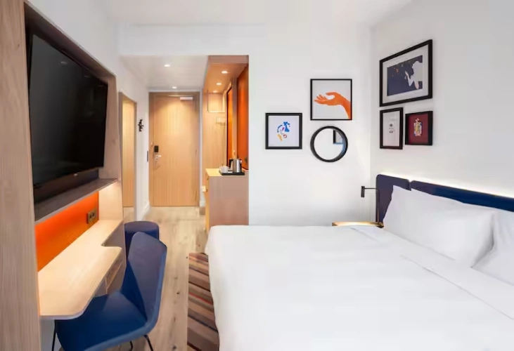 Super Double room