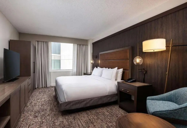 DoubleTree Suites by Hilton Austin Downtown Capitol