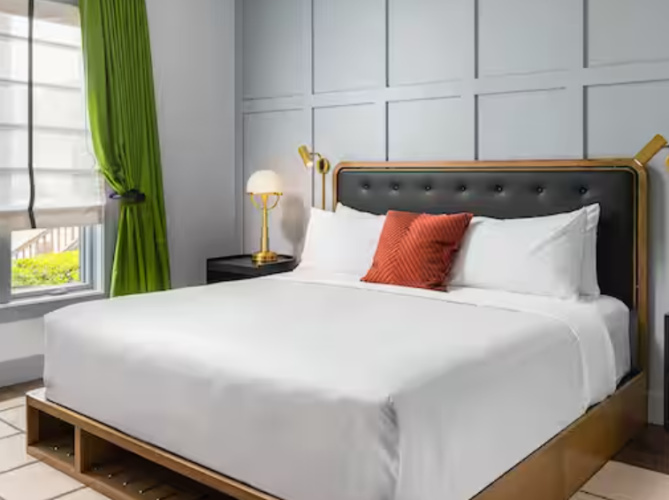 1 Bedroom Double Suite