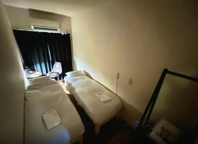Twin room