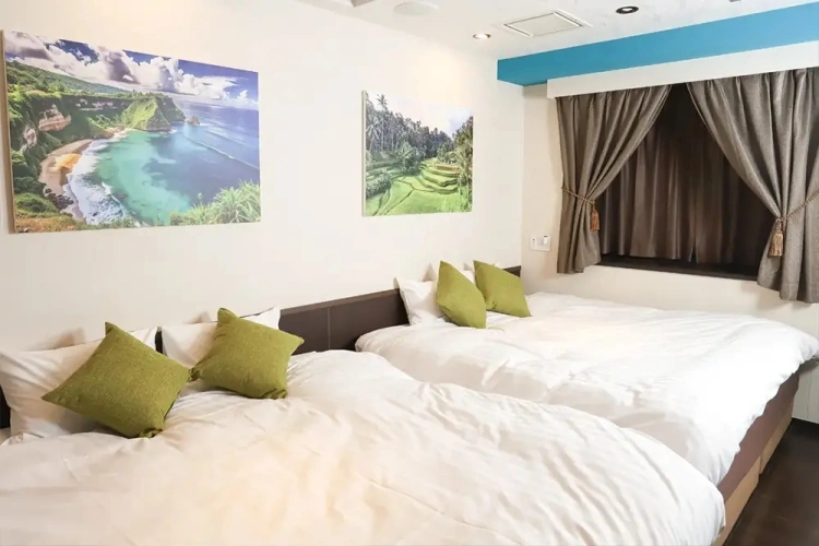 Casual 4 Twin room