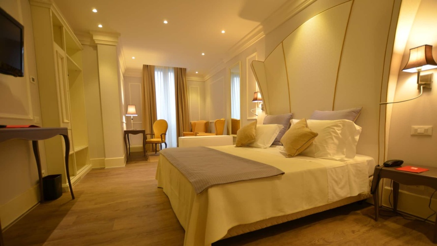 Deluxe Triple room