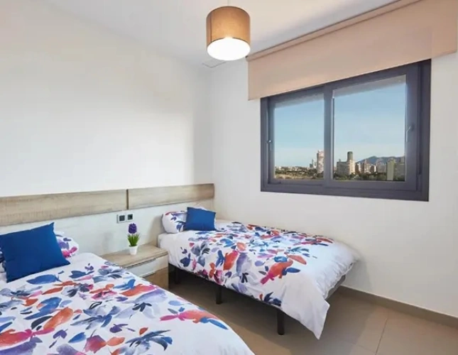 3 Bedrooms Apartment
