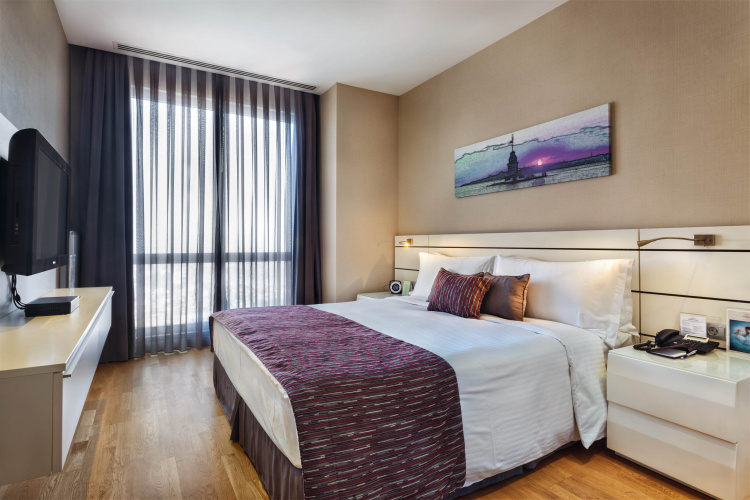 1 Bedroom Premier Apartment with sea view