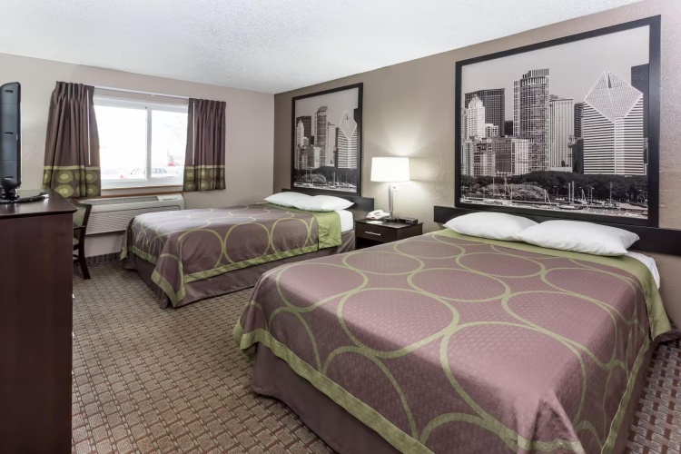 Quadruple room
