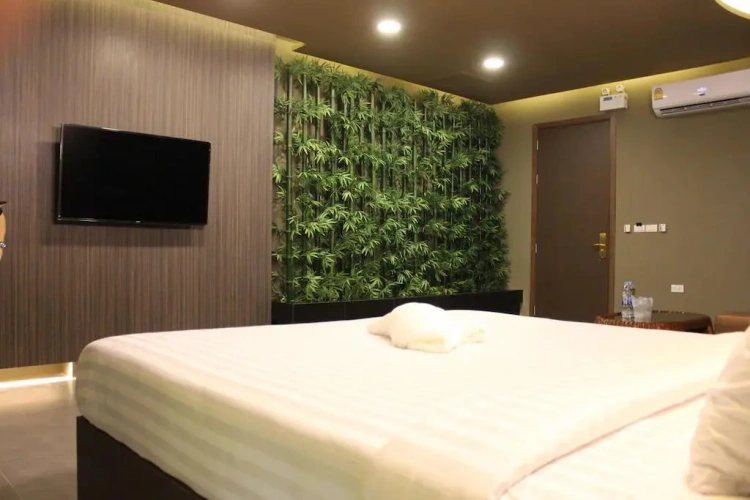 Grand Deluxe No Window Double room