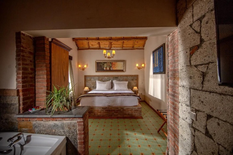 Deluxe Double room with view