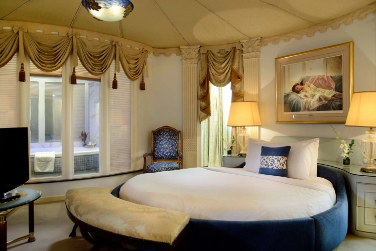 Royal Double Suite