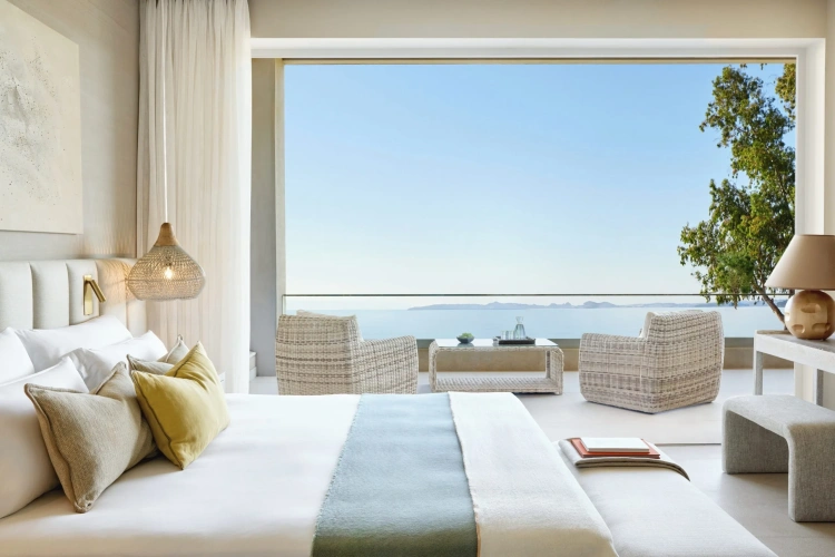 1 Bedroom Bungalow Double Suite with balcony and Sea View