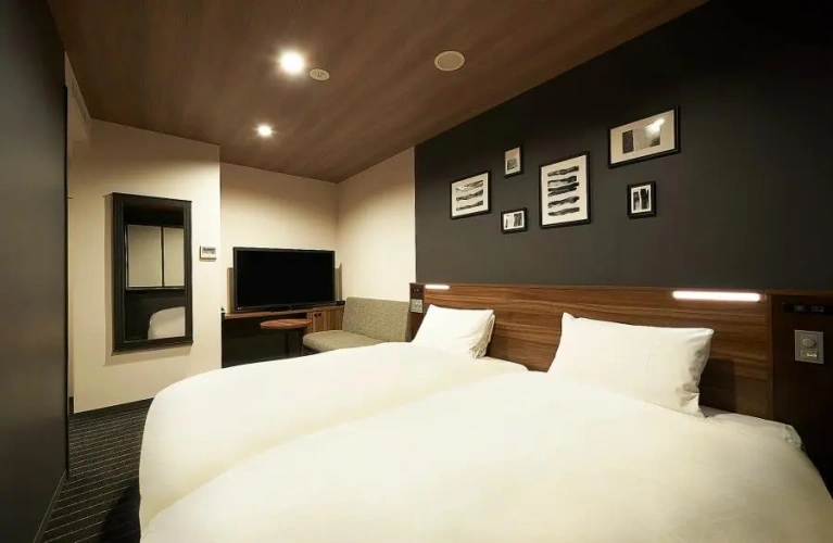 Universal Twin room