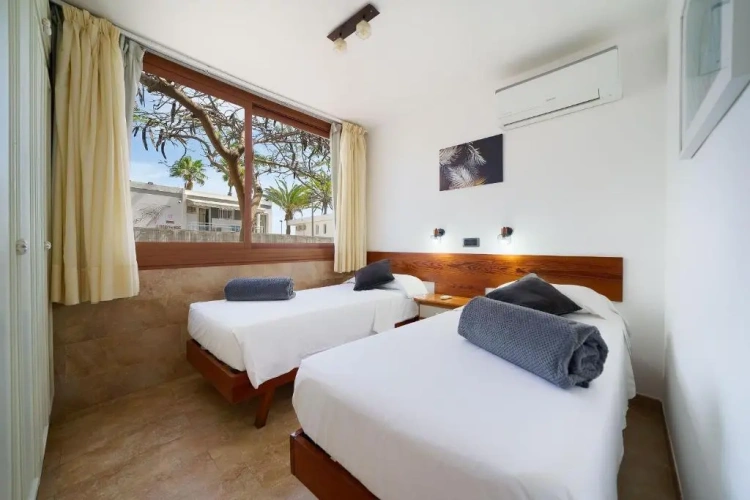 Deluxe Tamara Ground Floor Apartment