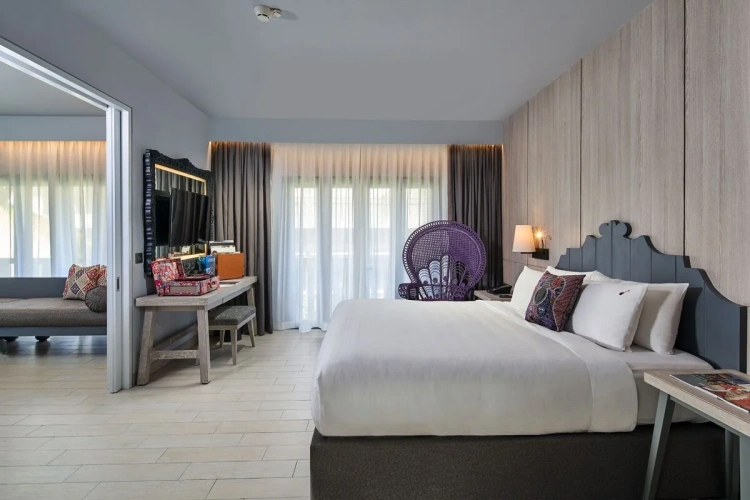 Roxity Family Suite
