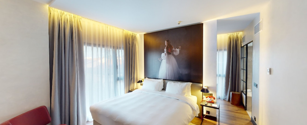 Double Suite