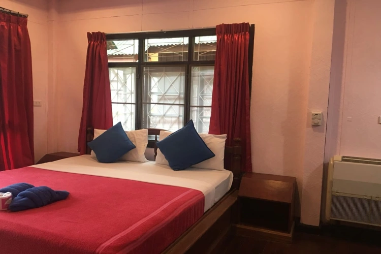Standard Double room with garden view