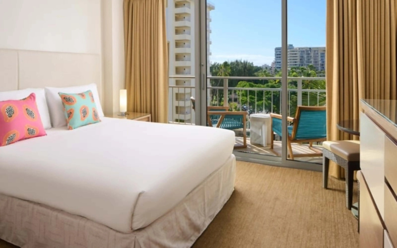 Kaimana Beach Hotel