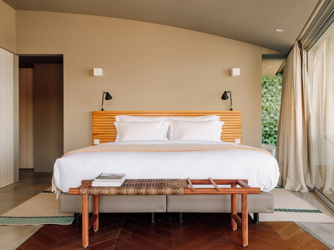 Double Suite